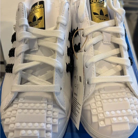Adidas Lego Superstars - White and Black - Picture 2 of 4